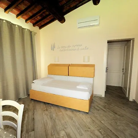 Fattoria Palazzeta - Pet & Family Friendly