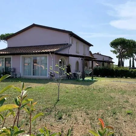Aparthotel Fattoria Palazzeta - Pet & Family Friendly Cecina (Livorno)