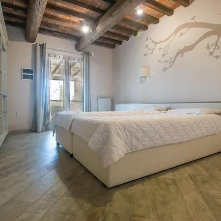 Fattoria Palazzeta - Pet & Family Friendly