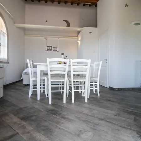 Fattoria Palazzeta - Pet & Family Friendly *