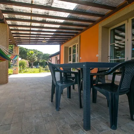 Aparthotel Fattoria Palazzeta - Pet & Family Friendly