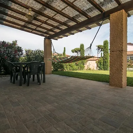 Aparthotel Fattoria Palazzeta - Pet & Family Friendly Cecina (Livorno)