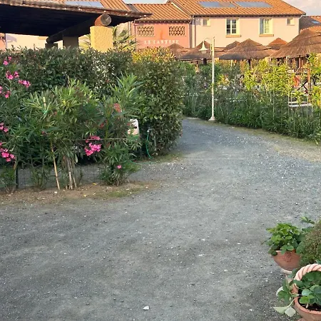 Fattoria Palazzeta - Pet & Family Friendly * Cecina (Livorno)