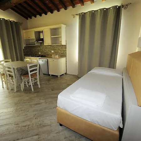 Fattoria Palazzeta - Pet & Family Friendly Cecina (Livorno)